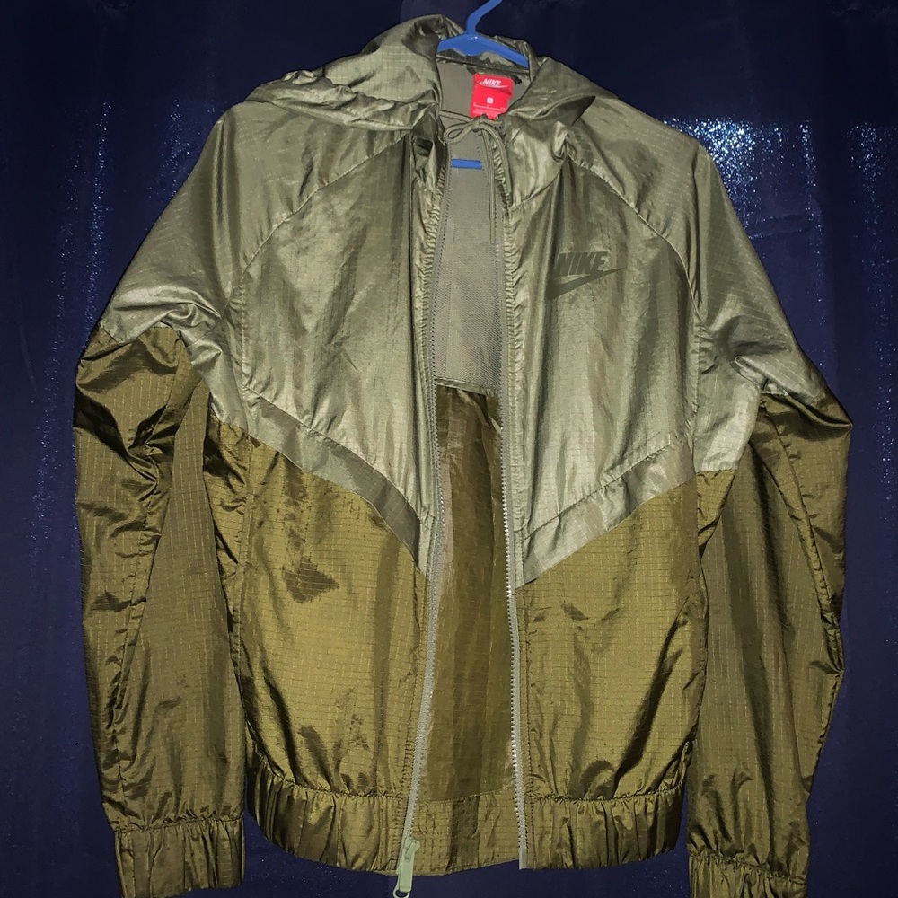 Olive green Nike windbreaker